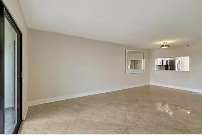 14460  Strathmore Ln, Unit #807, Delray Beach, FL 33446 - Photo 11