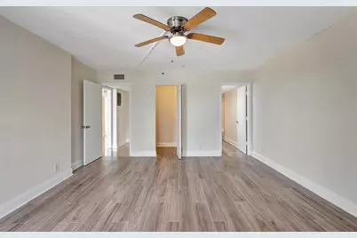 14460  Strathmore Ln, Unit #807, Delray Beach, FL 33446 - Photo 15