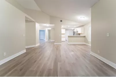 9220  Arborwood Cir, Davie, FL 33328 - Photo 5