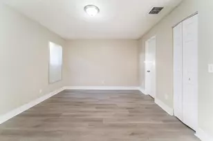 9220 Arborwood Cir, Davie, FL 33328 - Photo 19