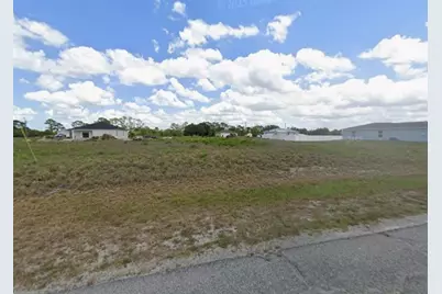 9048  Green Cir, Port LaBelle, FL 33935 - Photo 1