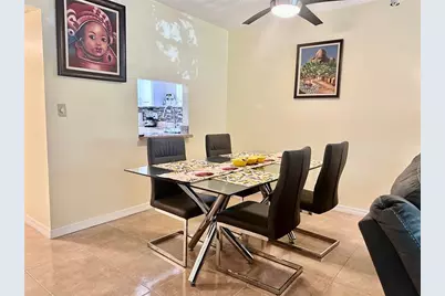 1015  Country Club Dr, Unit #307, Margate, FL 33063 - Photo 7