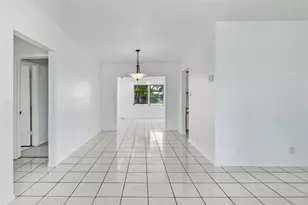6800 NW 74th Pl, Tamarac, FL 33321 - Photo 15