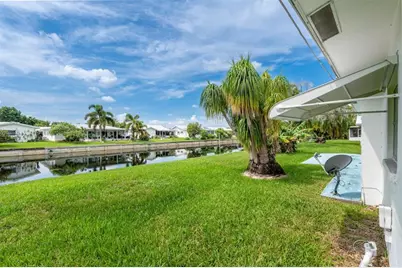 6800 NW 74th Pl, Tamarac, FL 33321 - Photo 7