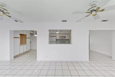 6800 NW 74th Pl, Tamarac, FL 33321 - Photo 17