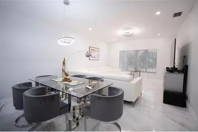 4723 SW 12th Pl, Deerfield Beach, FL 33442 - Photo 9