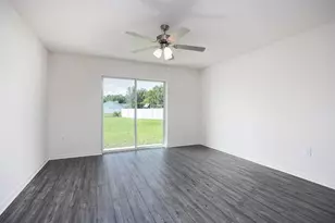 8045 105th Ct, Vero Beach, FL 32967 - Photo 9