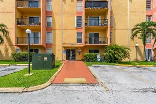 4805 NW 7th St, Miami, FL 33126 - Photo 1