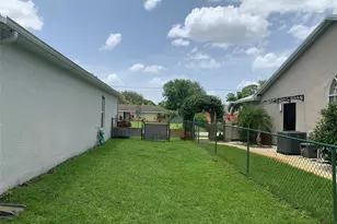 158 NE Twylite Terrace, Port Saint Lucie, FL 34983 - Photo 17