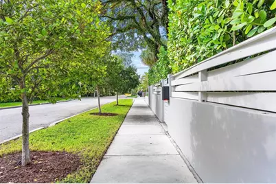 217 SE 16th Ave, Fort Lauderdale, FL 33301 - Photo 5