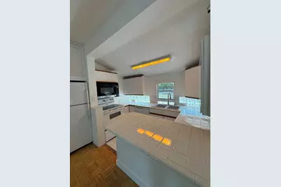 113 SE 4th St, Hallandale Beach, FL 33009 - Photo 3