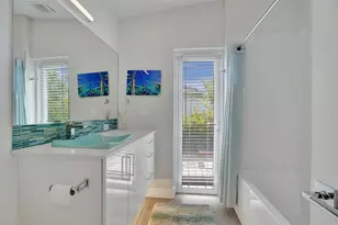 2149 NE 27th Dr, Wilton Manors, FL 33306 - Photo 41