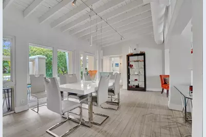 2149 NE 27th Dr, Wilton Manors, FL 33306 - Photo 59