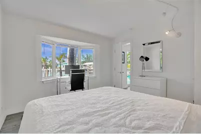 2149 NE 27th Dr, Wilton Manors, FL 33306 - Photo 23