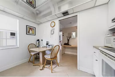 3960  Oaks Clubhouse Dr, Unit #312, Pompano Beach, FL 33069 - Photo 17