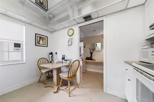 3960 Oaks Clubhouse Dr, Pompano Beach, FL 33069 - Photo 17