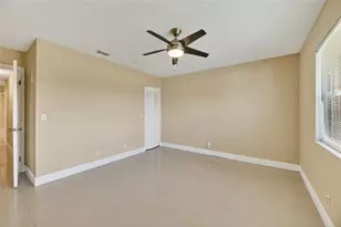 7527 SW 7th Pl, North Lauderdale, FL 33068 - Photo 5