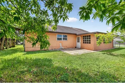 7527 SW 7th Pl, North Lauderdale, FL 33068 - Photo 49