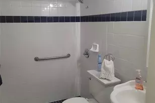 815 Middle River Dr, Fort Lauderdale, FL 33304 - Photo 19