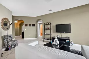 10012 NW 7th St, Miami, FL 33172 - Photo 7