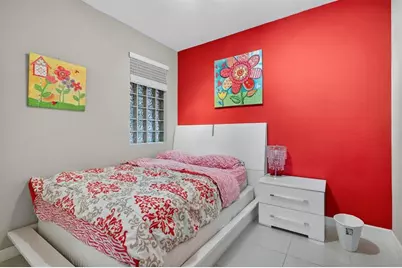 10012 NW 7th Street, Unit #213, Miami, FL 33172 - Photo 15