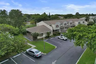 251 W Hemingway Cir, Margate, FL 33063 - Photo 41