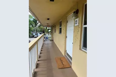 811 NE 14th Pl, Unit #7, Fort Lauderdale, FL 33304 - Photo 5