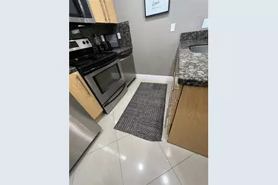 811 NE 14th Pl, Unit #7, Fort Lauderdale, FL 33304 - Photo 23