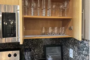 811 NE 14th Pl, Fort Lauderdale, FL 33304 - Photo 21