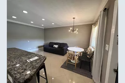 811 NE 14th Pl, Unit #7, Fort Lauderdale, FL 33304 - Photo 9