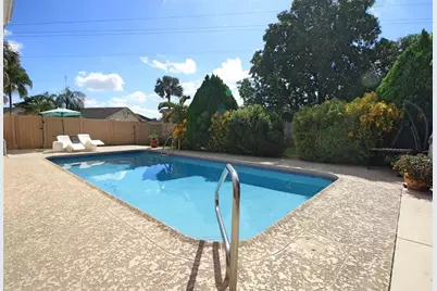 861 SW 55th Way, Margate, FL 33068 - Photo 43