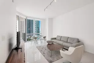 851 NE 1st Ave, Miami, FL 33132 - Photo 3