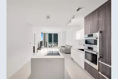 851 NE 1st Ave, Unit #2005, Miami, FL 33132 - Photo 7