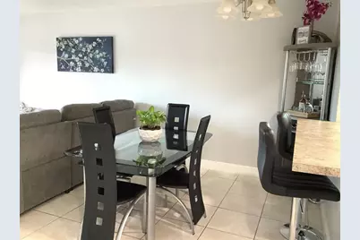 4174  Inverrary Dr, Unit #309, Lauderhill, FL 33319 - Photo 7