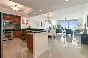 2650 Lake Shore Dr, Riviera Beach, FL 33404 - Photo 7