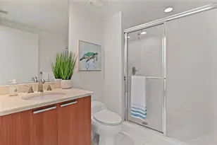 2650 Lake Shore Dr, Riviera Beach, FL 33404 - Photo 27