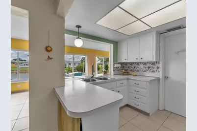 4623 NW 46th St, Tamarac, FL 33319 - Photo 13