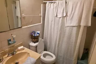 4410 NE 3rd Ave, Deerfield Beach, FL 33064 - Photo 13