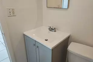 407 NW 13th Ave, Boynton Beach, FL 33435 - Photo 5