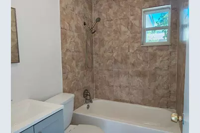 407 NW 13th Ave, Boynton Beach, FL 33435 - Photo 3