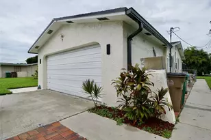 329 SE 47th, Cape Coral, FL 33904 - Photo 19