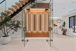 2405 Castilla Isle, Fort Lauderdale, FL 33301 - Photo 5