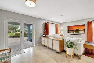 201 NE 28th Ct, Wilton Manors, FL 33334 - Photo 3