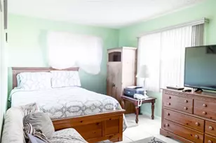 650 SE Strait Ave, Port Saint Lucie, FL 34983 - Photo 5