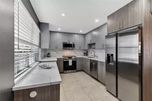 802 Cypress Grove Ln, Pompano Beach, FL 33069 - Photo 13