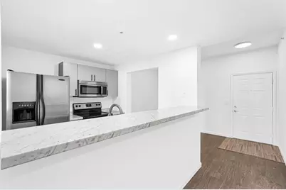 533 NE 3rd Ave, Unit #230, Fort Lauderdale, FL 33301 - Photo 11