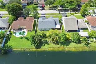 7360 NW 54th St, Lauderhill, FL 33319 - Photo 35