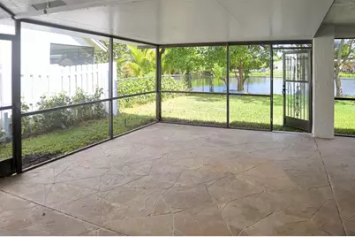 7360 NW 54th St, Lauderhill, FL 33319 - Photo 27
