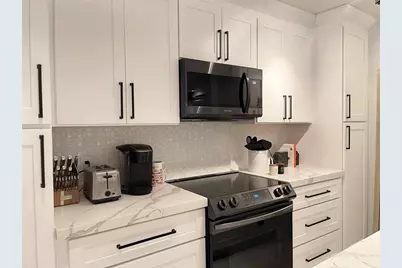 1405  Miami Rd, Unit #9, Fort Lauderdale, FL 33316 - Photo 3