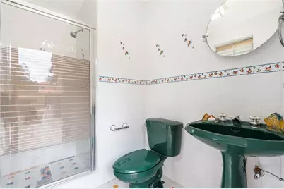 8235 NW 164th St, Miami Lakes, FL 33016 - Photo 35